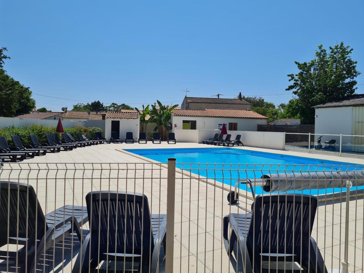 Camping Fleur D'Oleron Сен-Пьер-д'Олерон Экстерьер фото