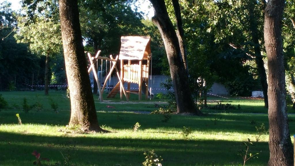 Camping Fleur D'Oleron Сен-Пьер-д'Олерон Экстерьер фото